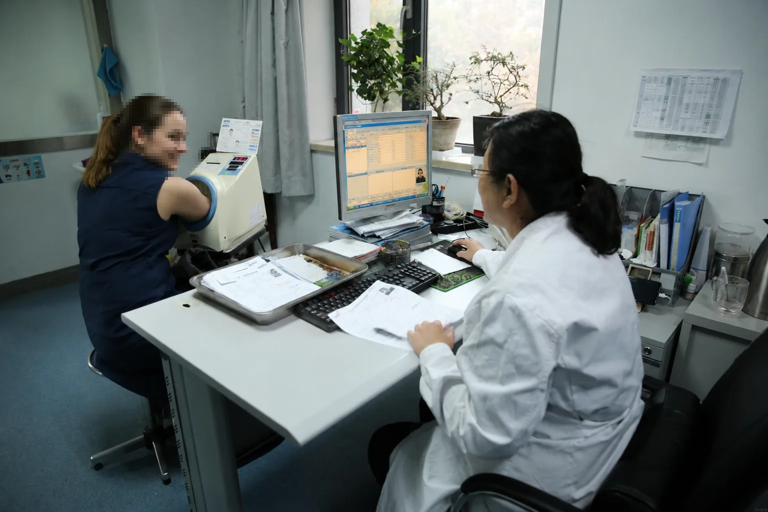 国际医疗转诊患者感谢合影